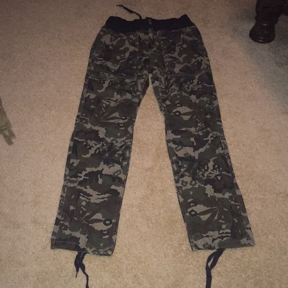 Fatigue/ khaki cargo pants (various)